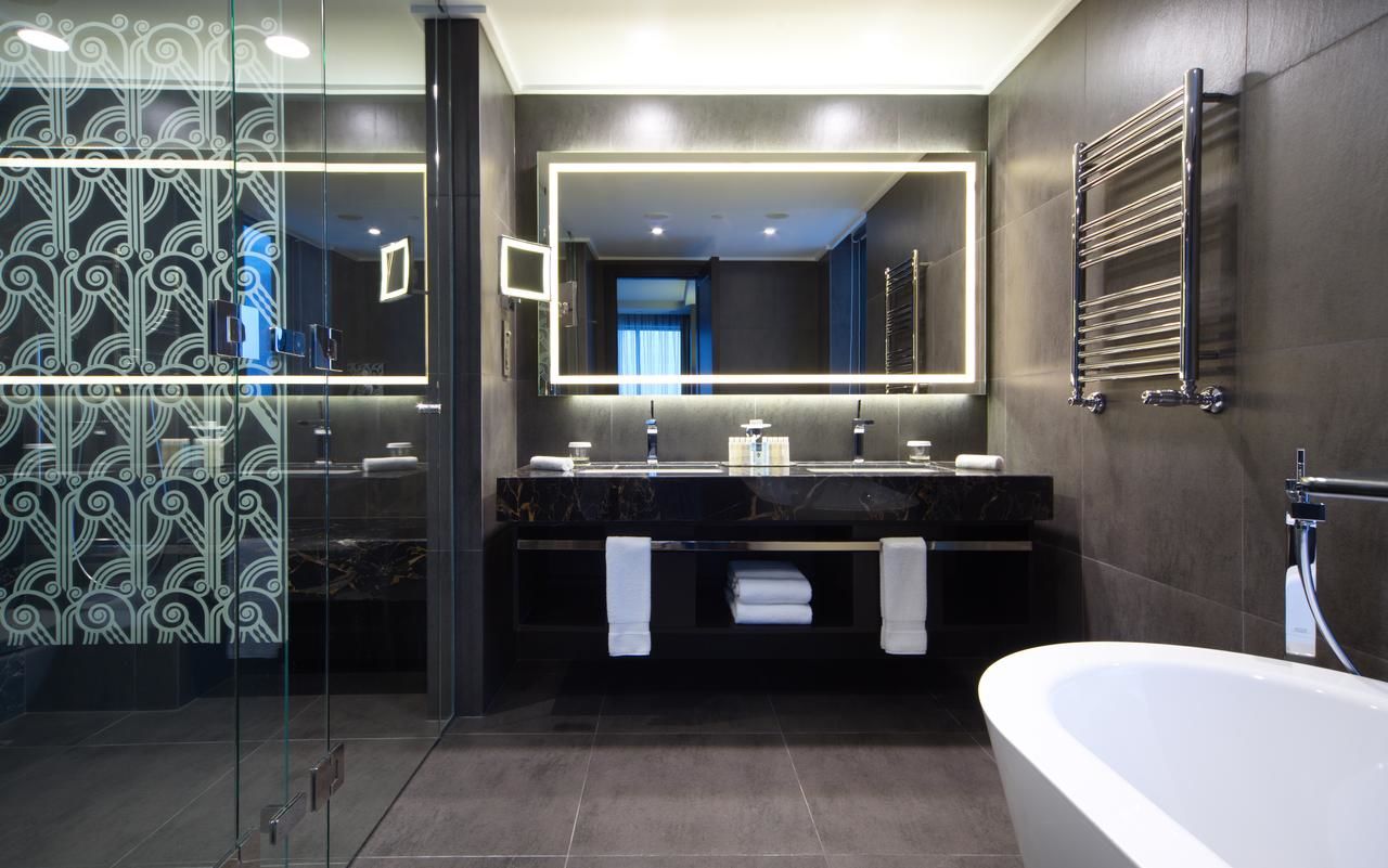 Отель DoubleTree by Hilton Минск Минск