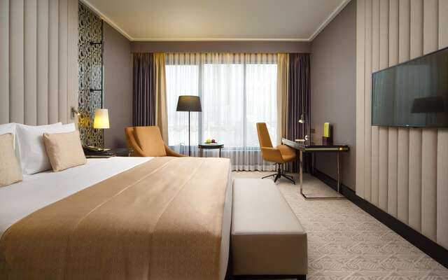 Отель DoubleTree by Hilton Минск Минск-9