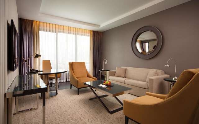 Отель DoubleTree by Hilton Минск Минск-10